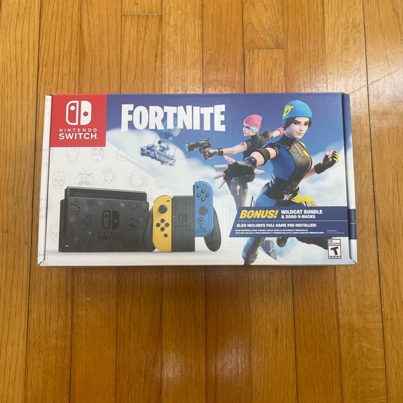 Nintendo Switch Fortnite wild cat Edition(code not included) - Black and Blue - Picture 1 of 7